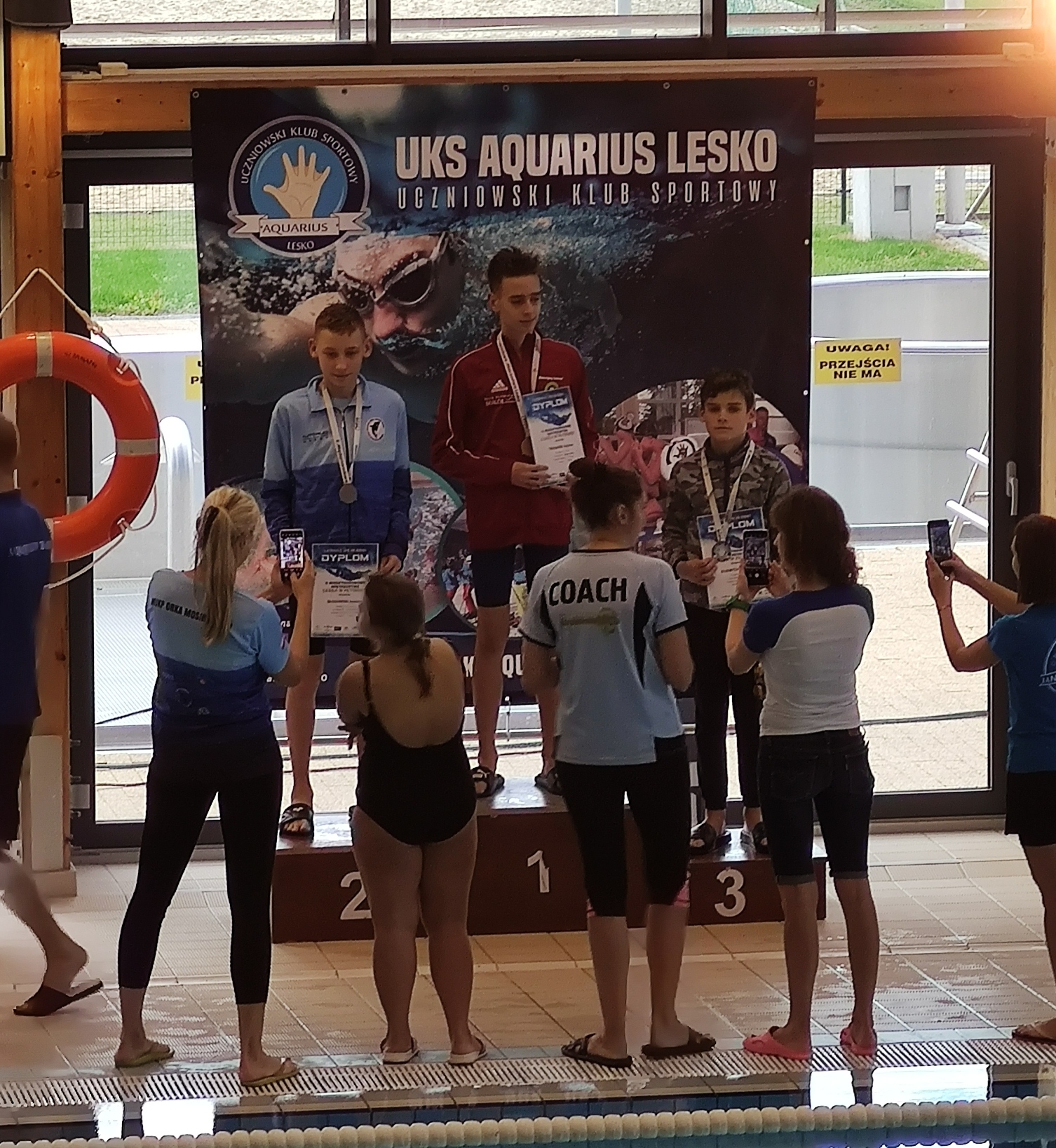 Międzynarodowe zawody pływackie w Lesku